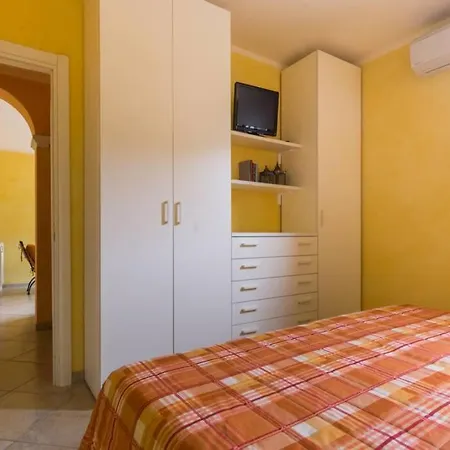 A Charming Country + Bikes And Kayaks Vakantiehuis