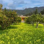 度假居 A Charming Country + Bikes And Kayaks 博萨